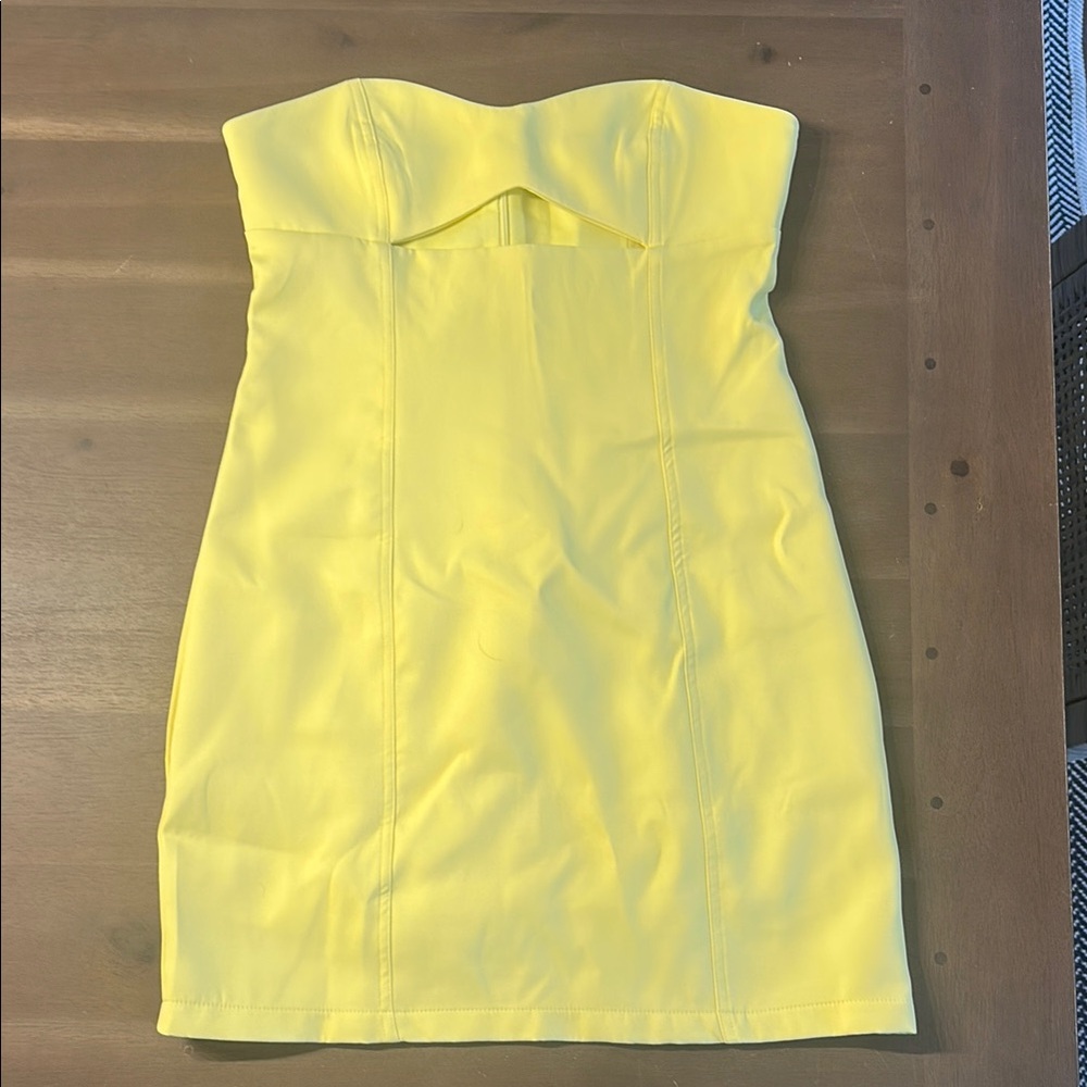 Lasaky Yellow Strapless Dress - never worn! Size Small